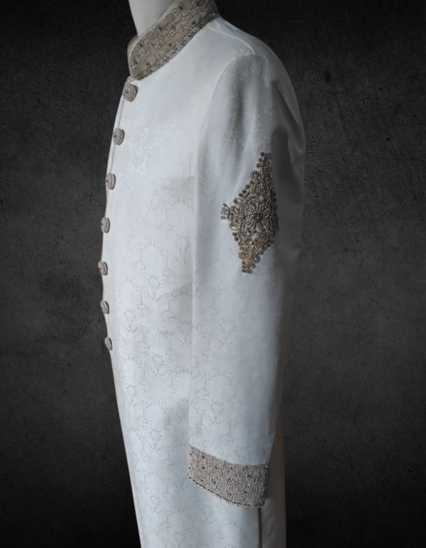 Sherwani D156 - Image 3